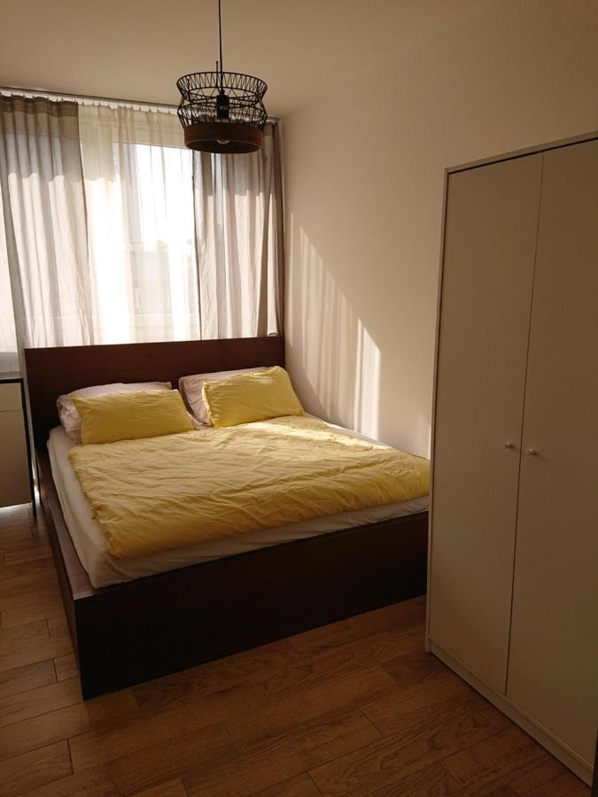 Apartment Center's
